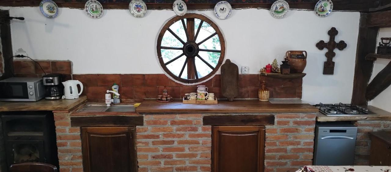 Casa Traditionala Transilvaneana Rucar  Exterior foto